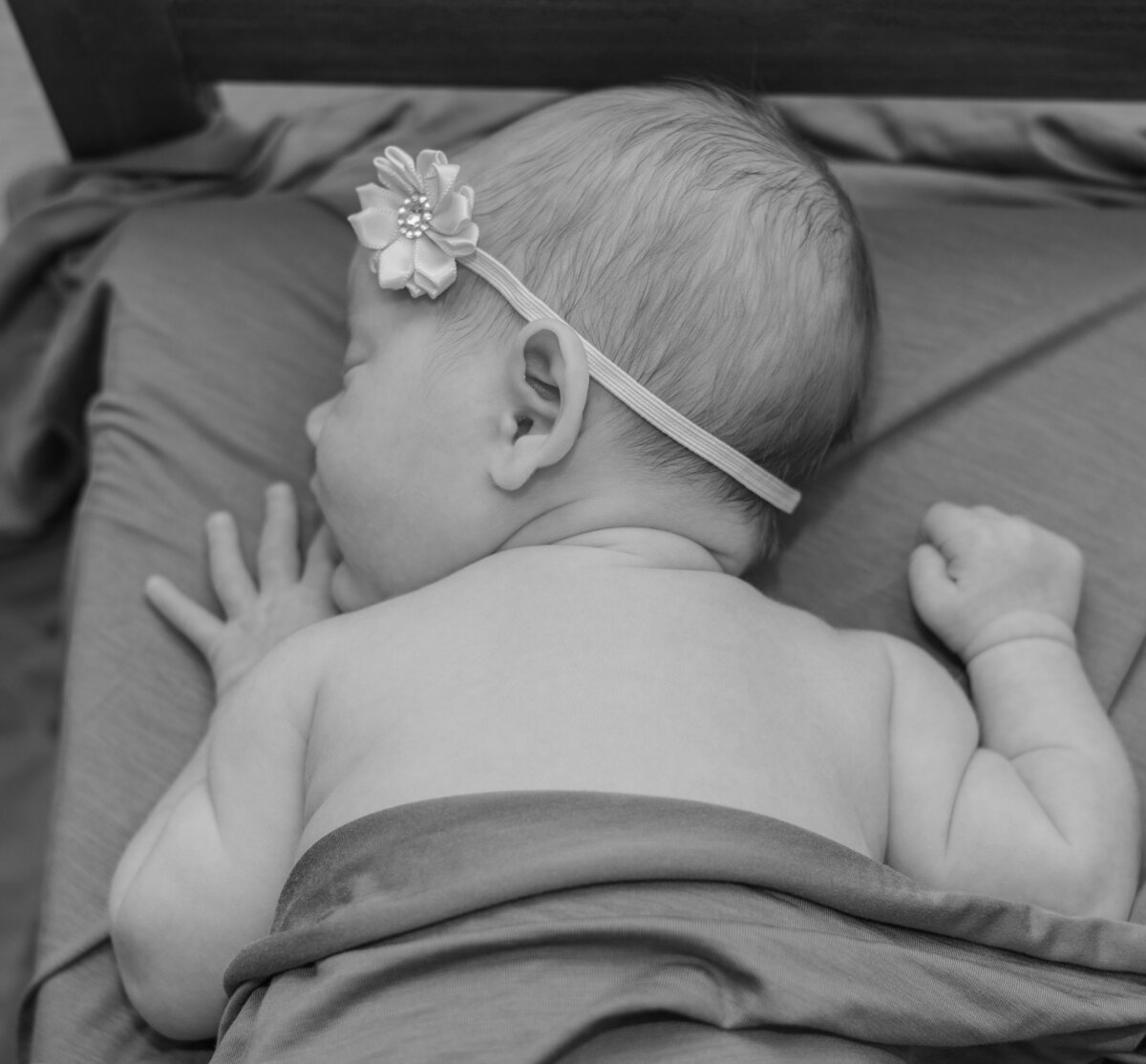 Scarlett's Newborn Photos_Part 2_2024_004 copy