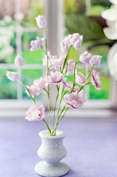 wildflower delphinium inspired sugar flowers for a custom wedding cake design by sugar flowers by kelsie cakes