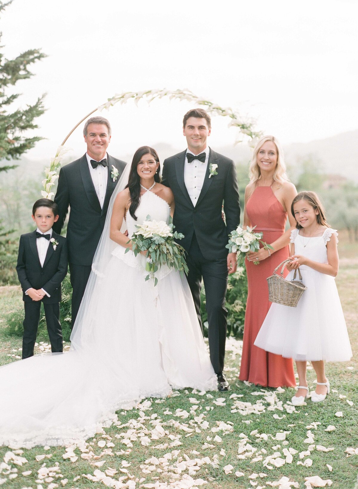 AlexandraVonk-Tuscany-wedding-family-portraits