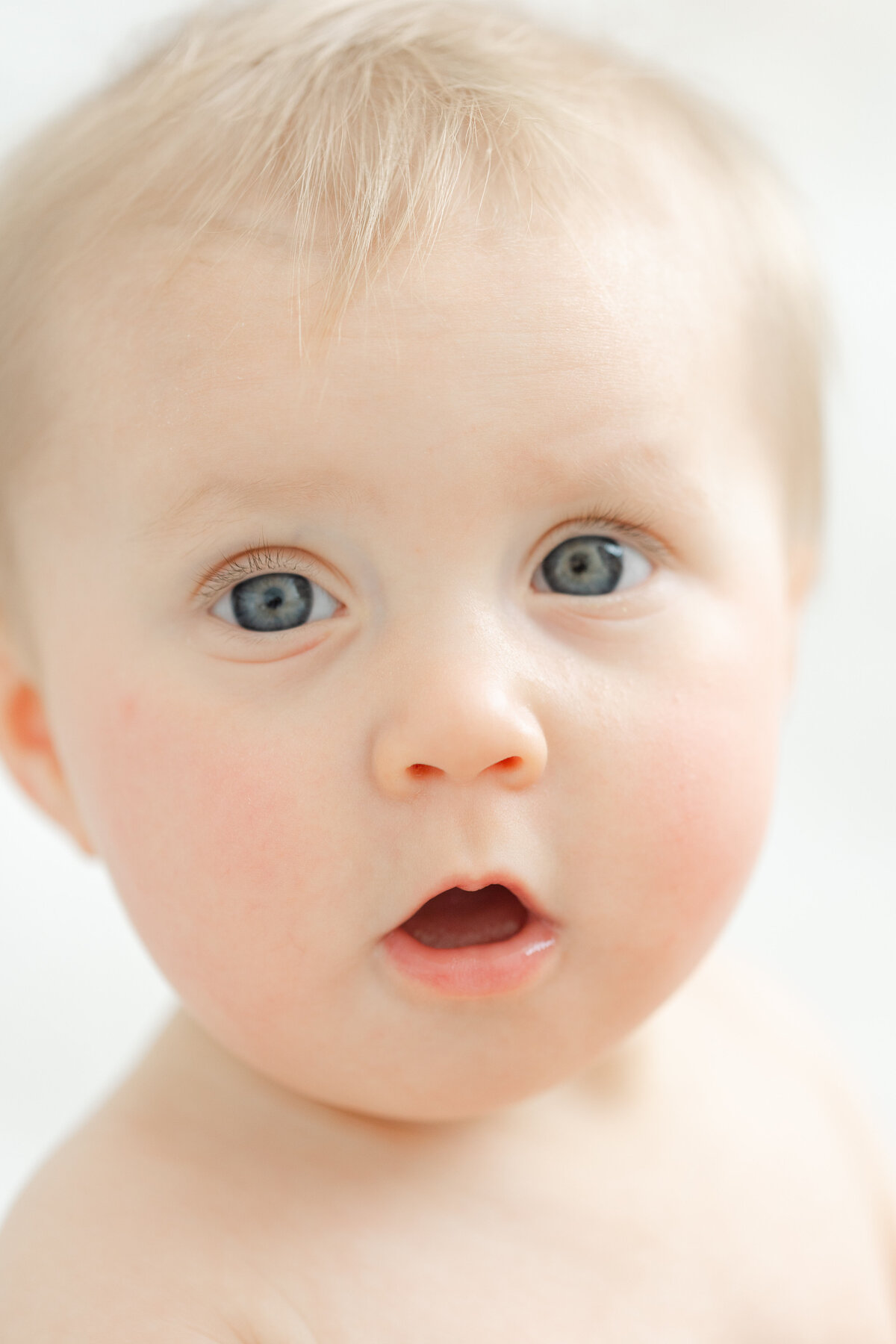 Philadelphia baby milestone portraits - 23