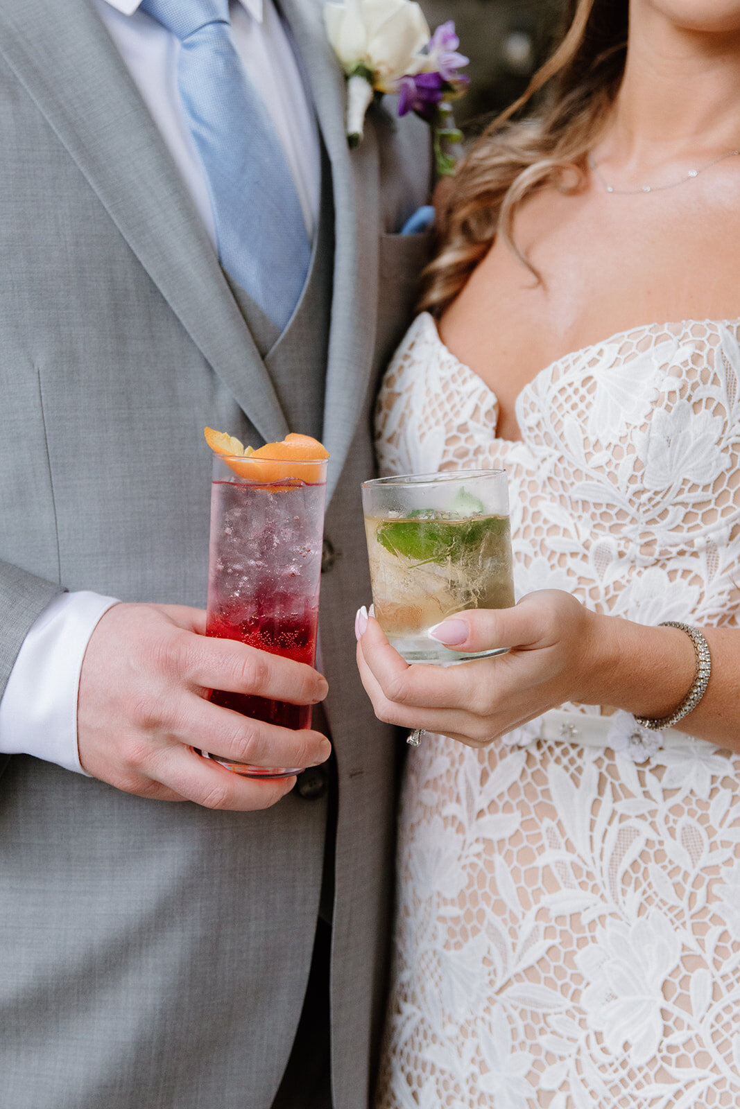 Jake+Elysa_WeddingPreviews2Q8A2684