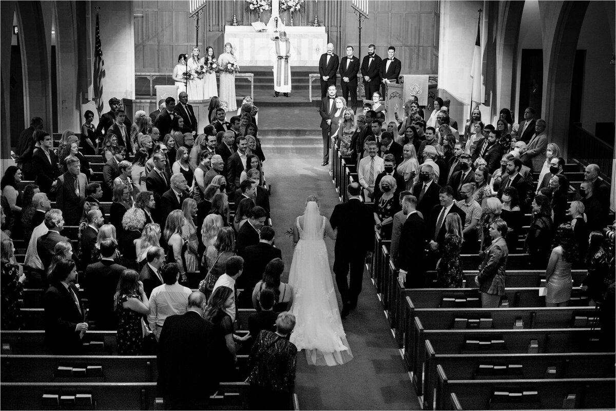Minneapolis-Wedding-Photorgraphers-3200