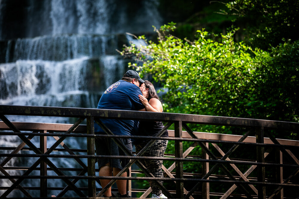 FINAL RESIZE for web_Dominic & Maggie_MTP-14