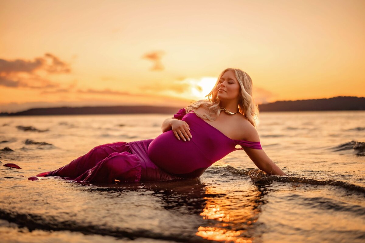 Chicago maternity client closet