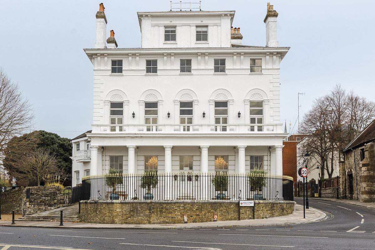 hampshire-exclusive-use-wedding-venue