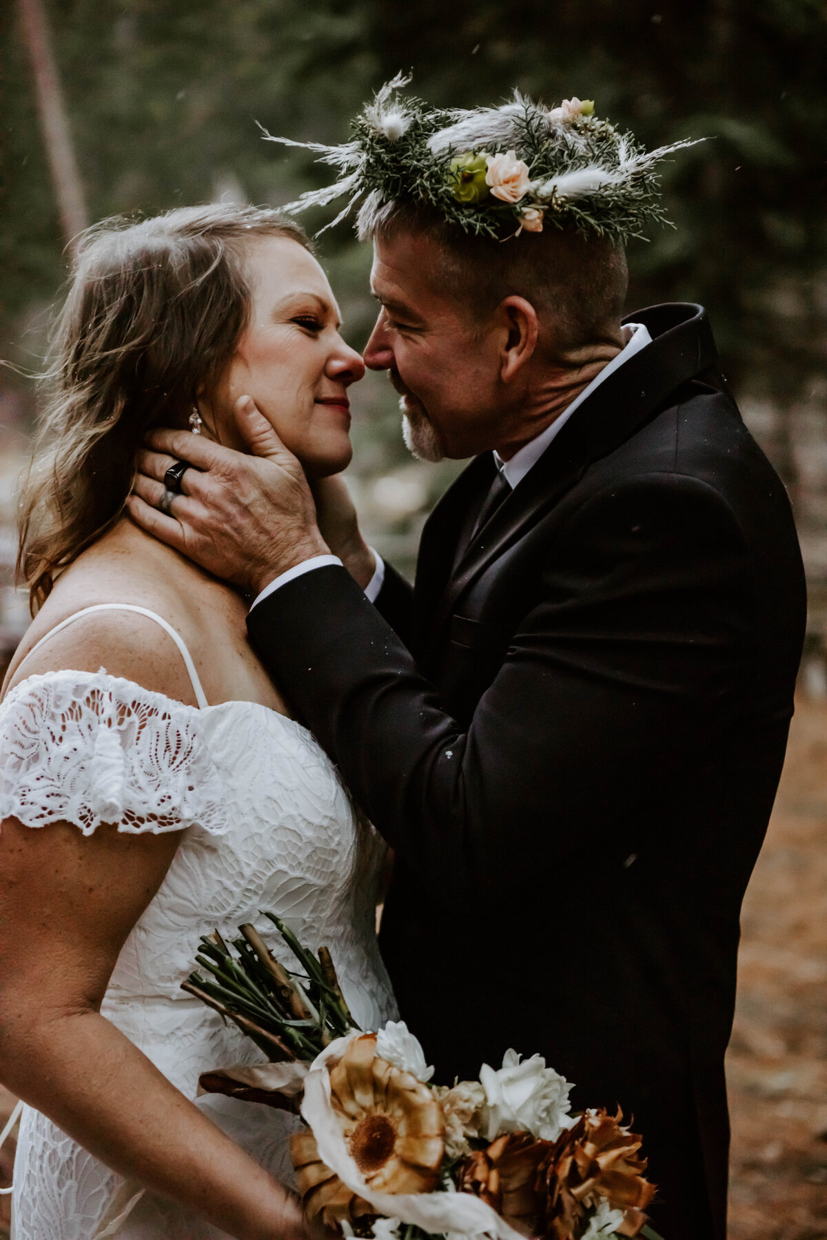 suttle-lake-sisters-oregon-lodge-woods-vow-renewal-photographer-wedding-elopement-3132