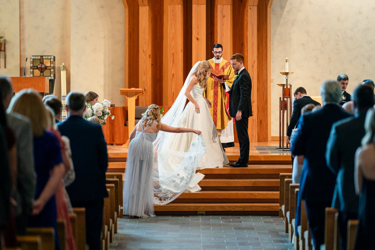 Grand Rapids Wedding Photographer JW Marriott604