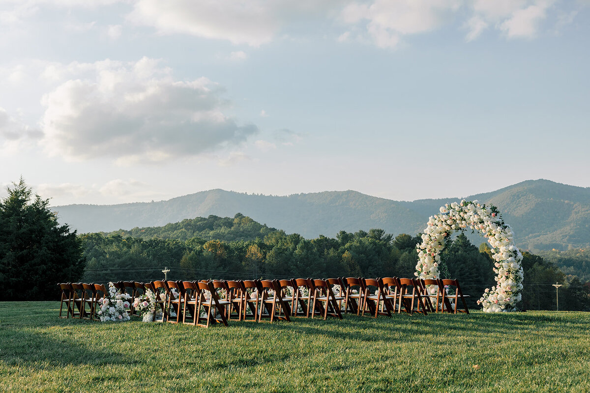 Pixels and Wood Creative_The Shiloh_Him Her Photo_Floral Circle Arch_North Carolina Wedding_Ceremony-29