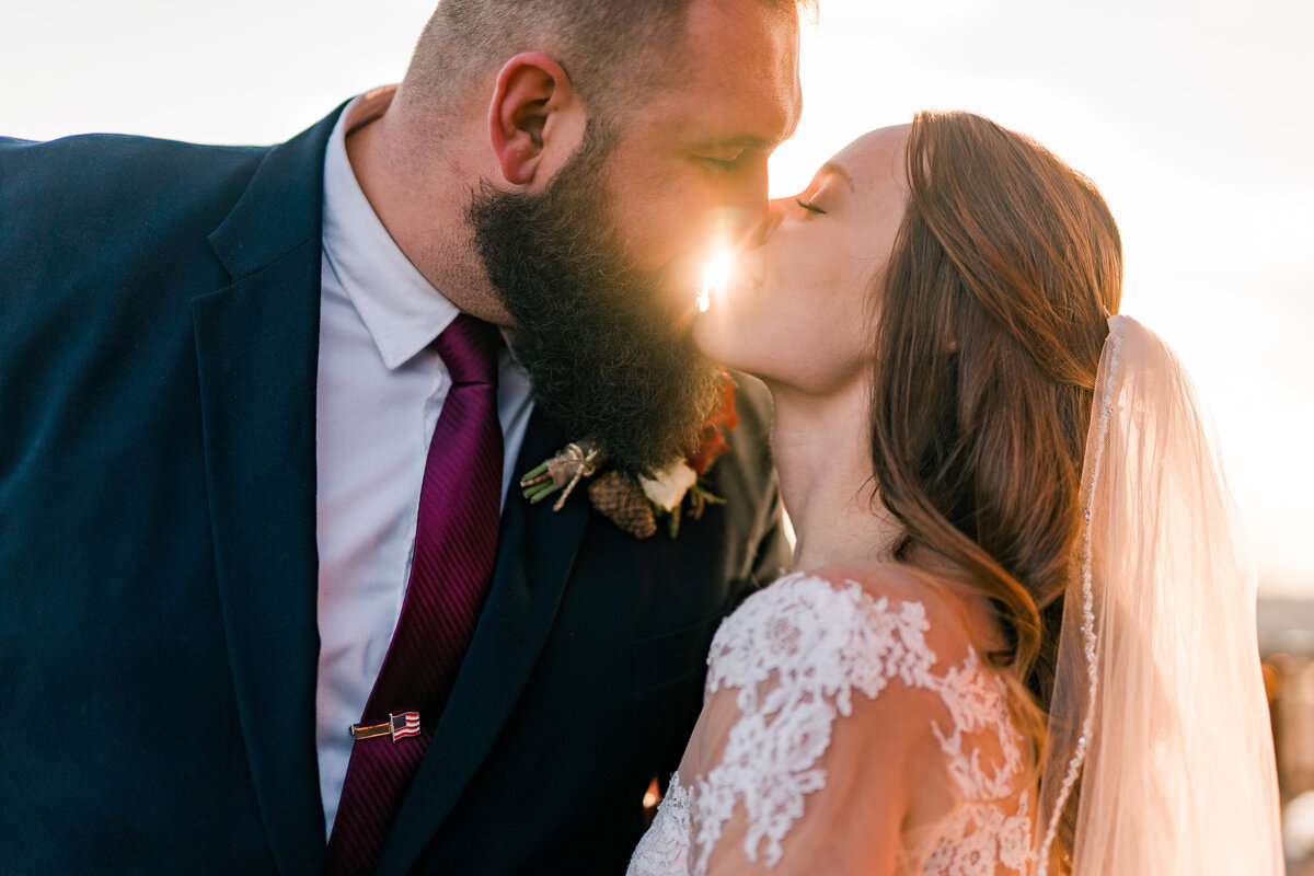 Nathan + Julia Wedding Favorites (0178