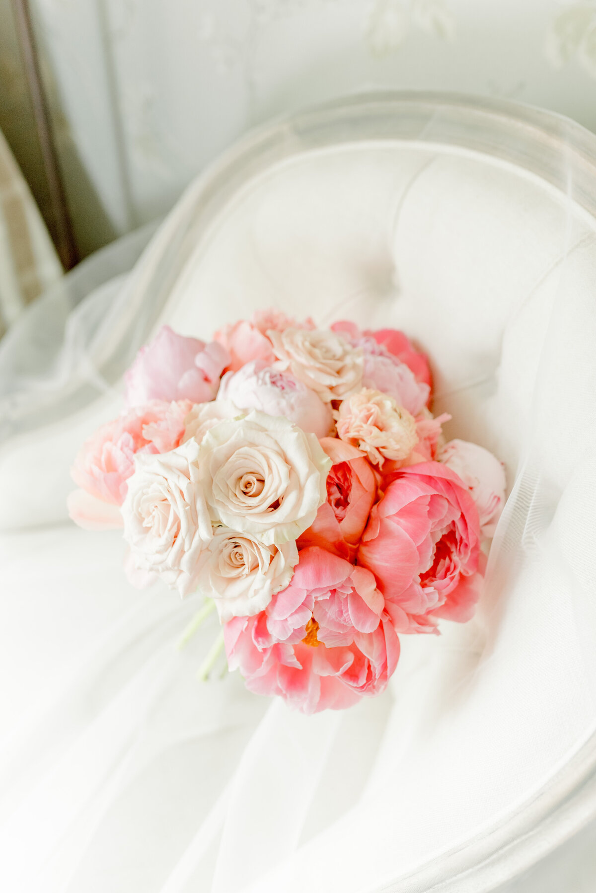 Hays Flowers bridal bouquet