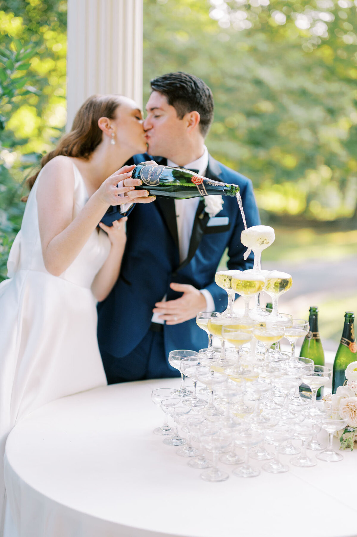 jaclyn-fisher-events-planning-romantic-riverfront-garden-wedding-in-philadelphia-55