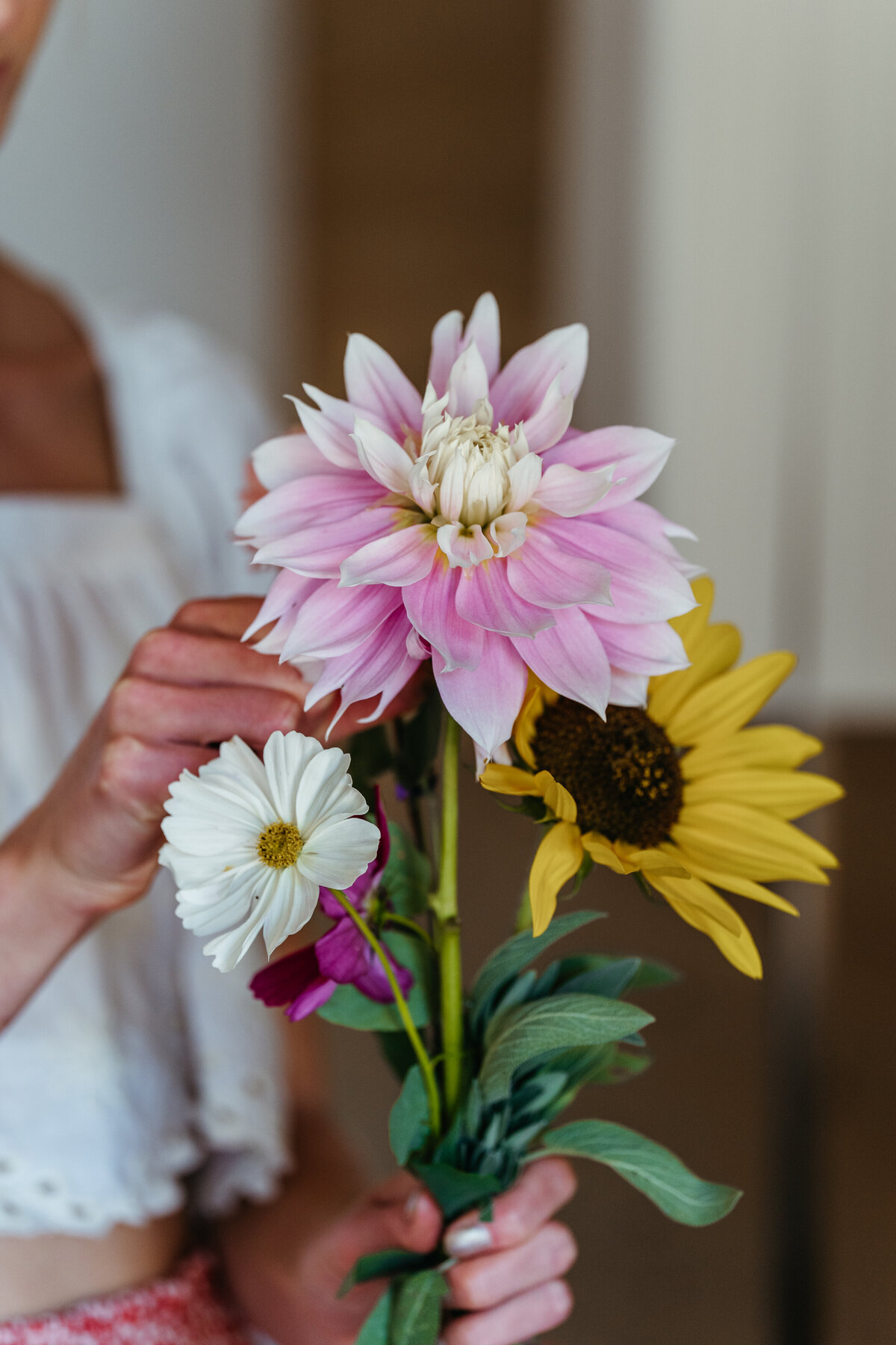 Close-up of small white flowers in garden