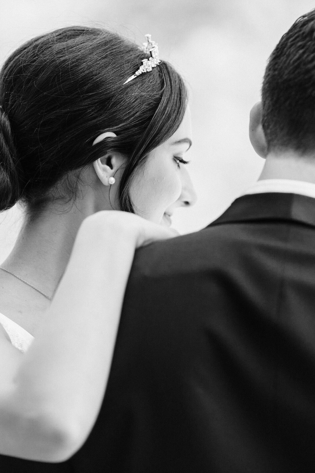 Editorial wedding photographer in Calgary captures candid moments