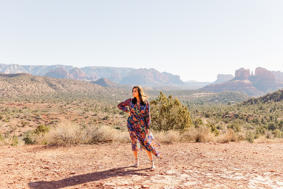 Sedona Arizona, Sedona Arizona views, Sedona arizona desert, desert photoshoot, united states destination photographer, destination photographer, travel photographer, travel destination photographer, desert portraits, Meredith Mutza Photography, Milwaukee Based Photographer