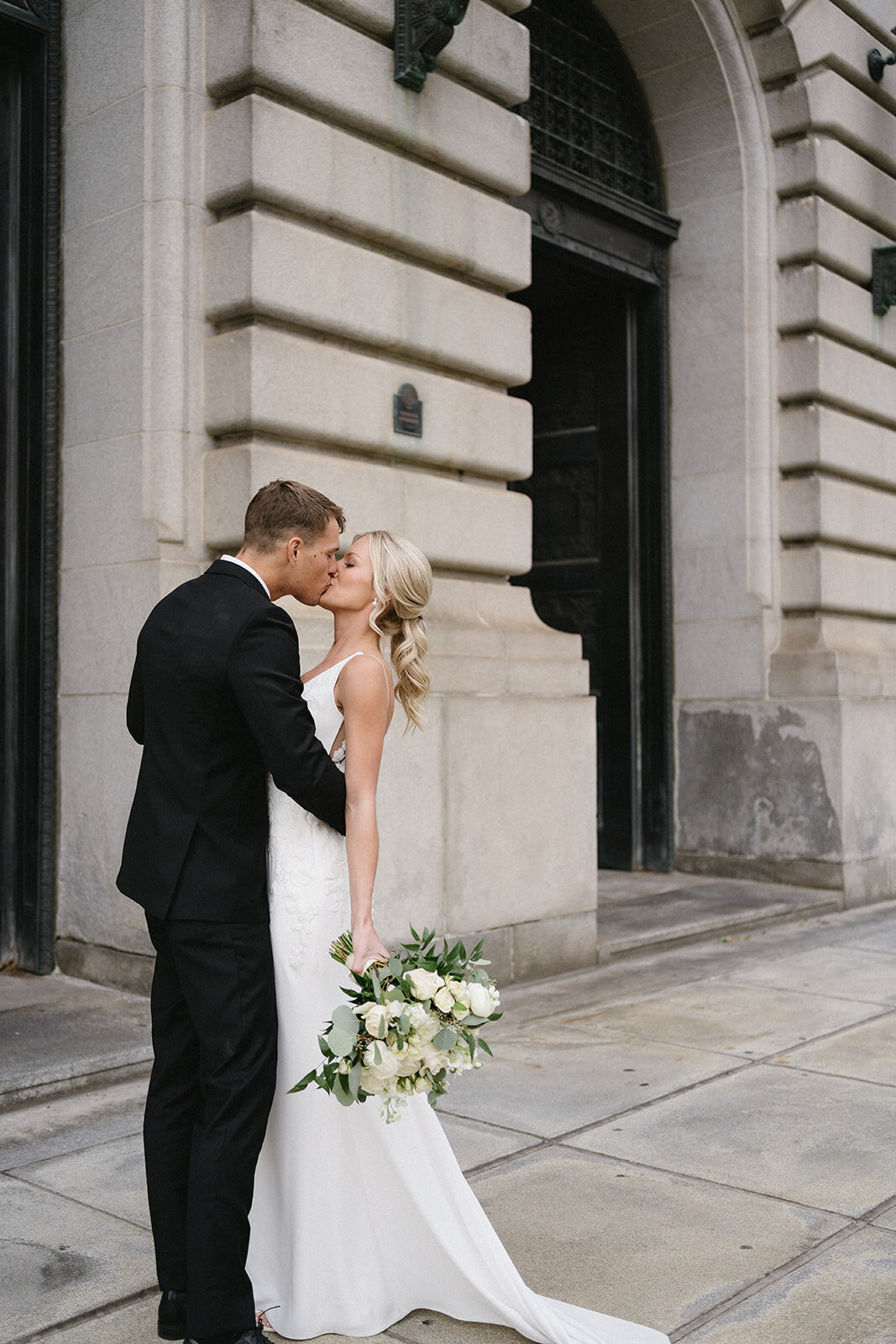 Alli+JakeEngagementClevelandOhioGinaMariePrestiPhotography.jpg-14