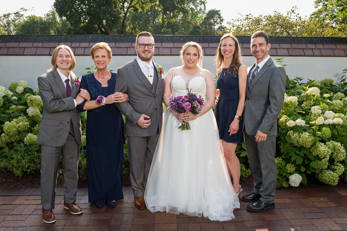 Wedding-Photographer-in-Michigan-057