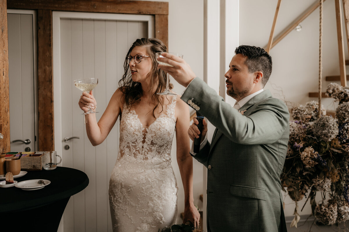 Pure Liefde Fotografie - Sergio & Tamara - Aankomst + Taart-52