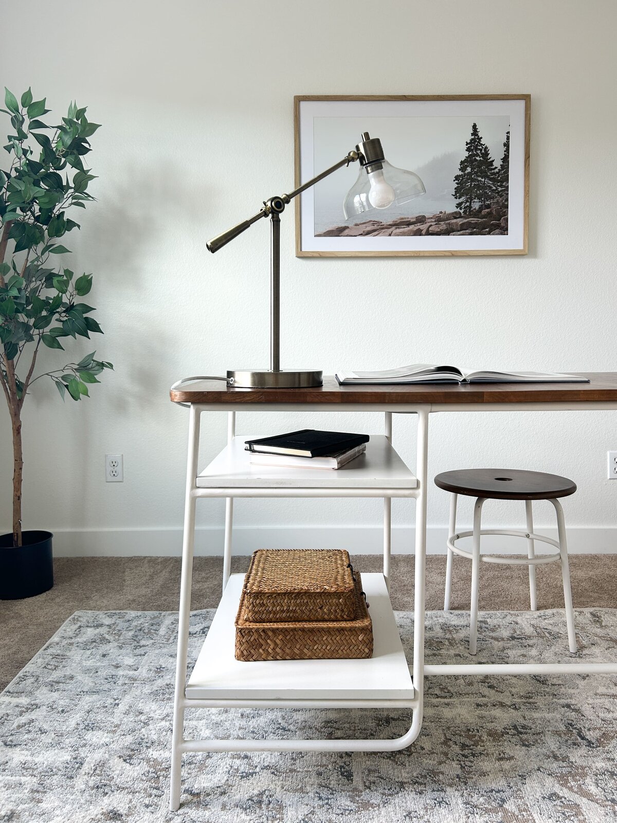 occupied-home-staging-bothwell-condo-office-modernmollusk-2