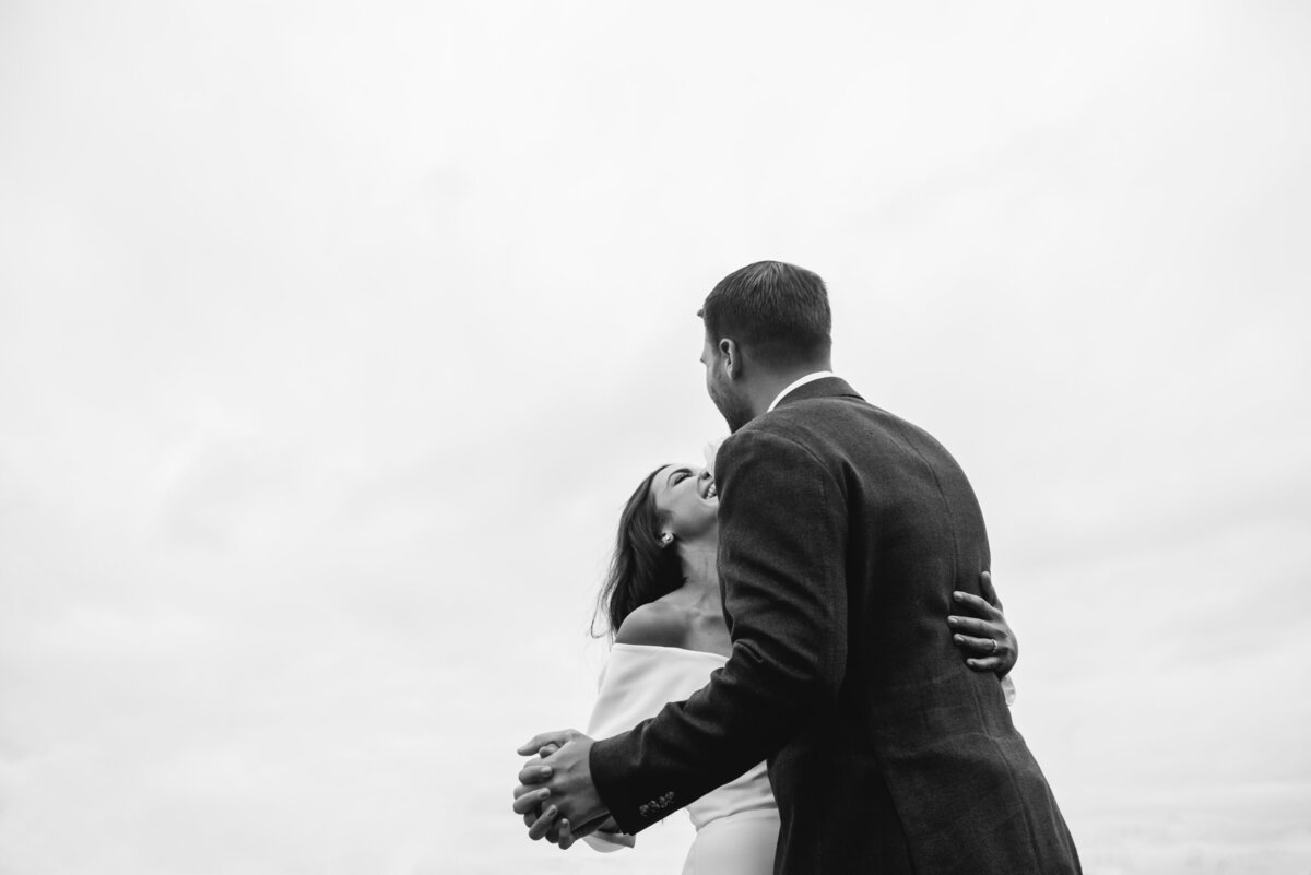 Mei Lin Barral Photography_natural-wine-infused-intimate-vermont-wedding-41(1)