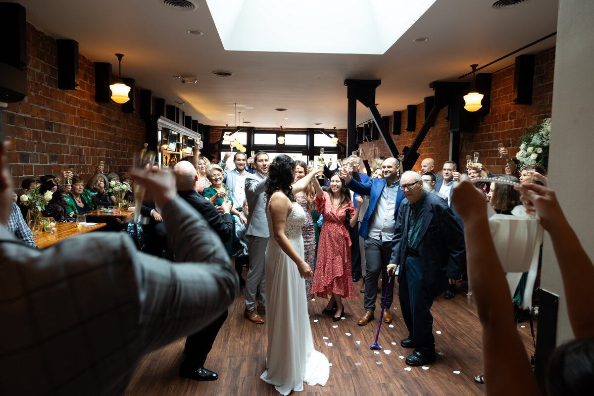Seattle-Wedding-Photographer-Indoor venue-Cathedral downtown Seattle-021
