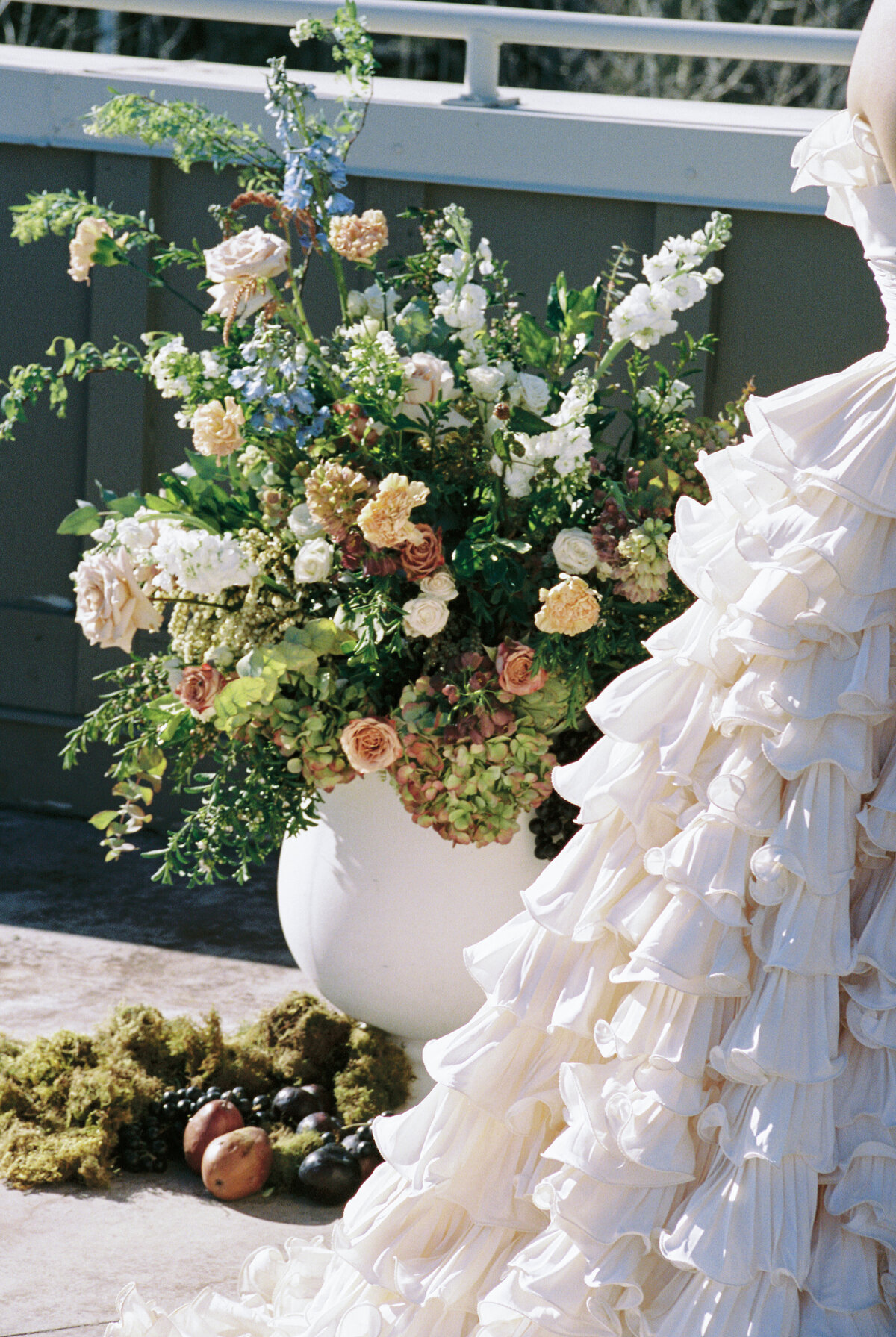 P84878HIka040211-R5-164-2