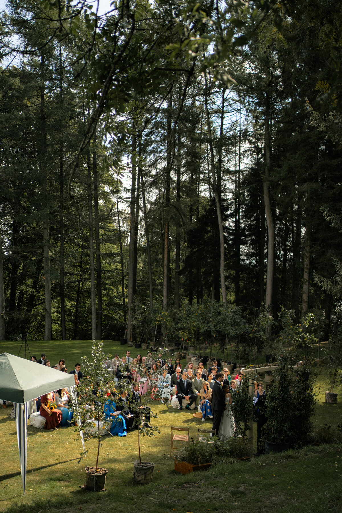 tom-and-caroline_coles-farm-wedding_elee-smith-photo-09