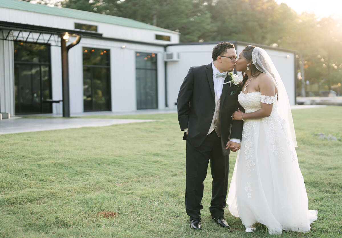 BrandiIsaiah_Wedding_previews_10.06.24-99