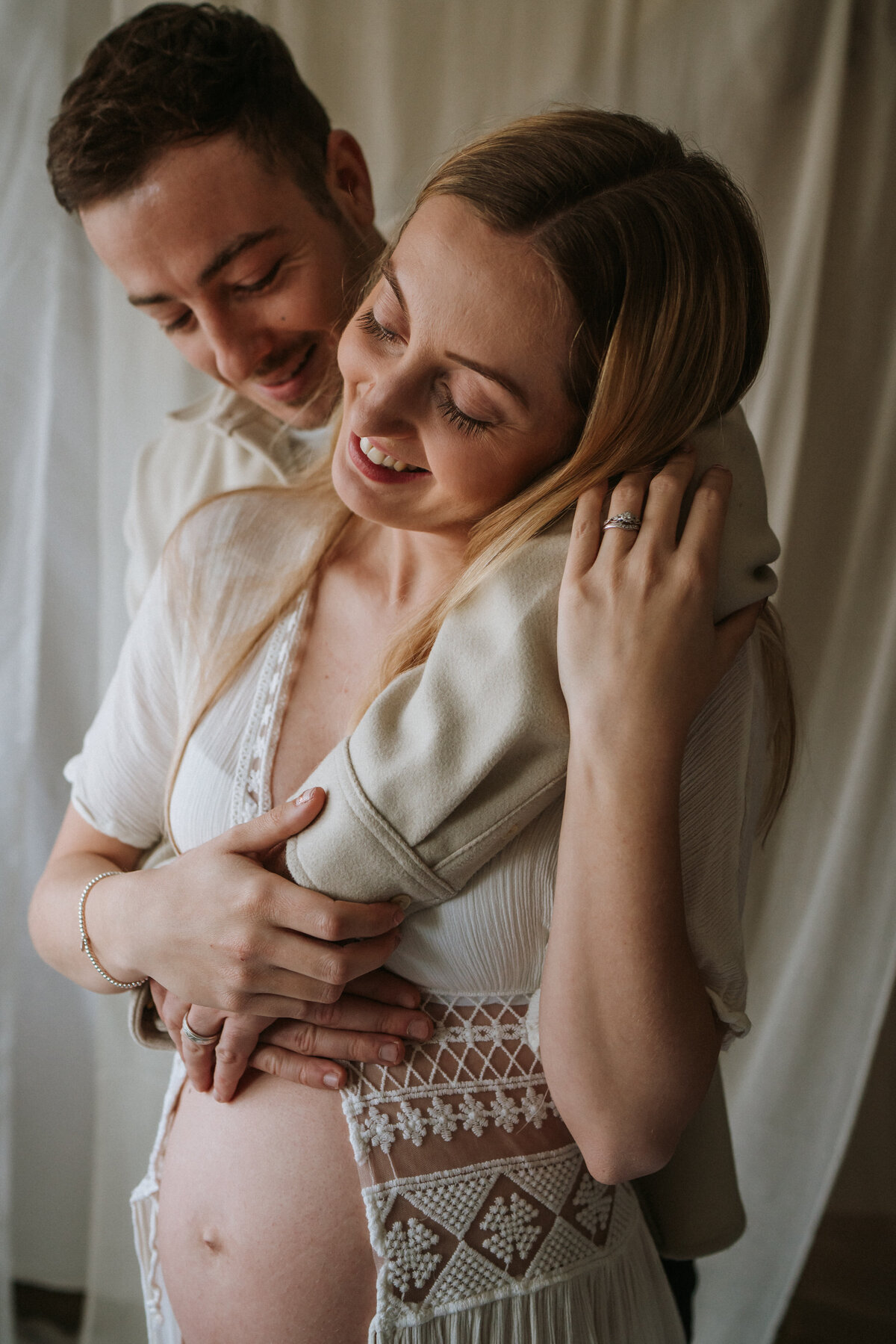 Pregnancy-maternity-motherhood-photographer-buckinghamshire-18