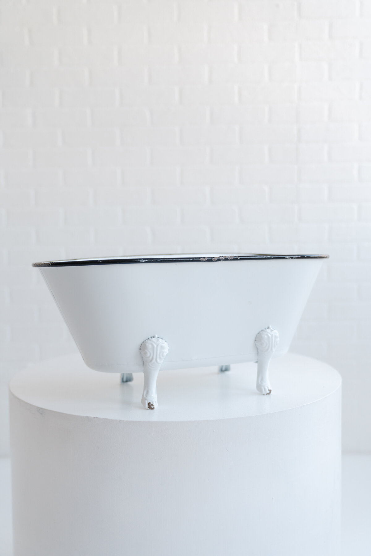 the-loft-props-102
