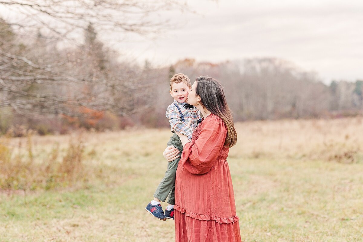 Needham Massachusetts Maternity Photo session with Sara Sniderman Photography
