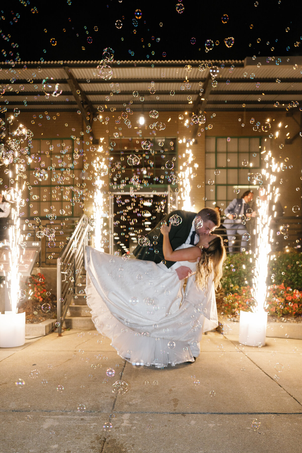Lizzie Baker Photo _ Kathryn & Griff _ Foundery at Puritan Mill Wedding-143