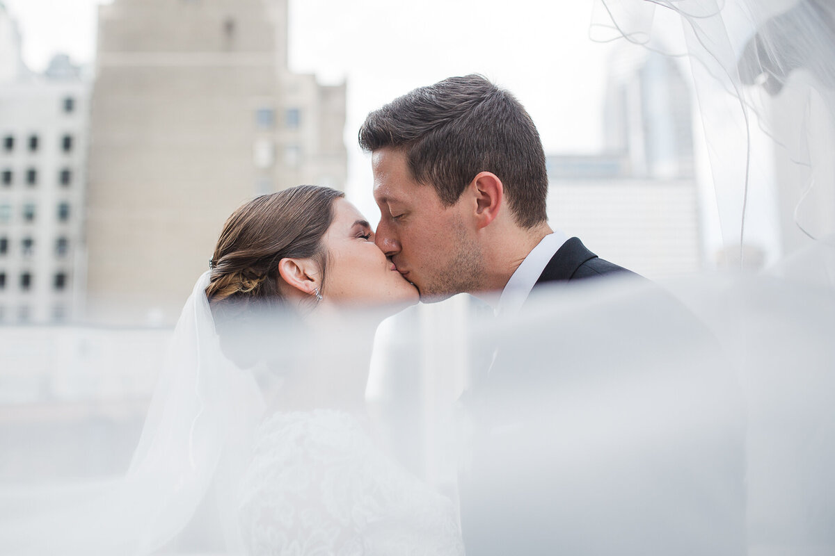 chicago-wedding-photography-veil-shot