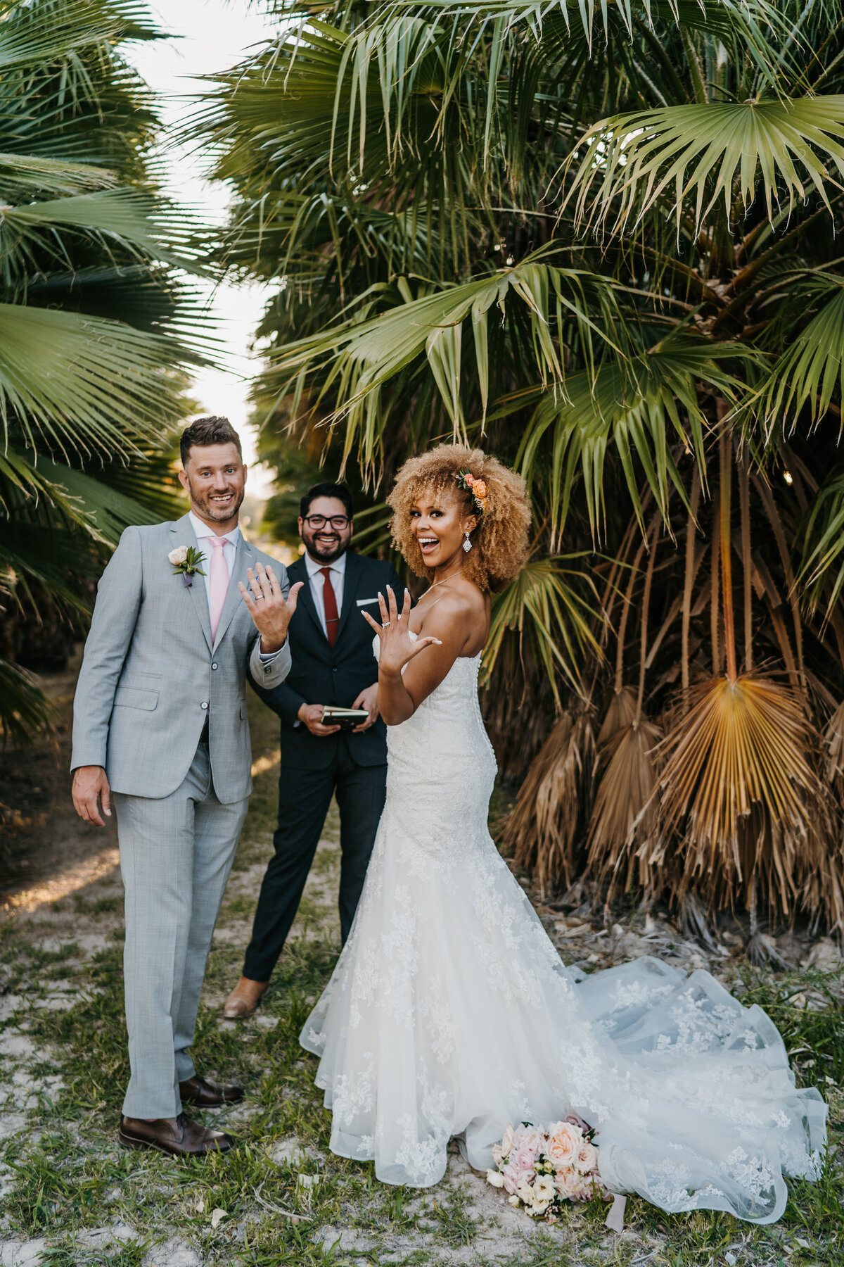 D+J - Elopement Las Vegas  - Vegas Elopement  Photographer - Las Vegas Photographer - The Combs Creative (53 of 98)