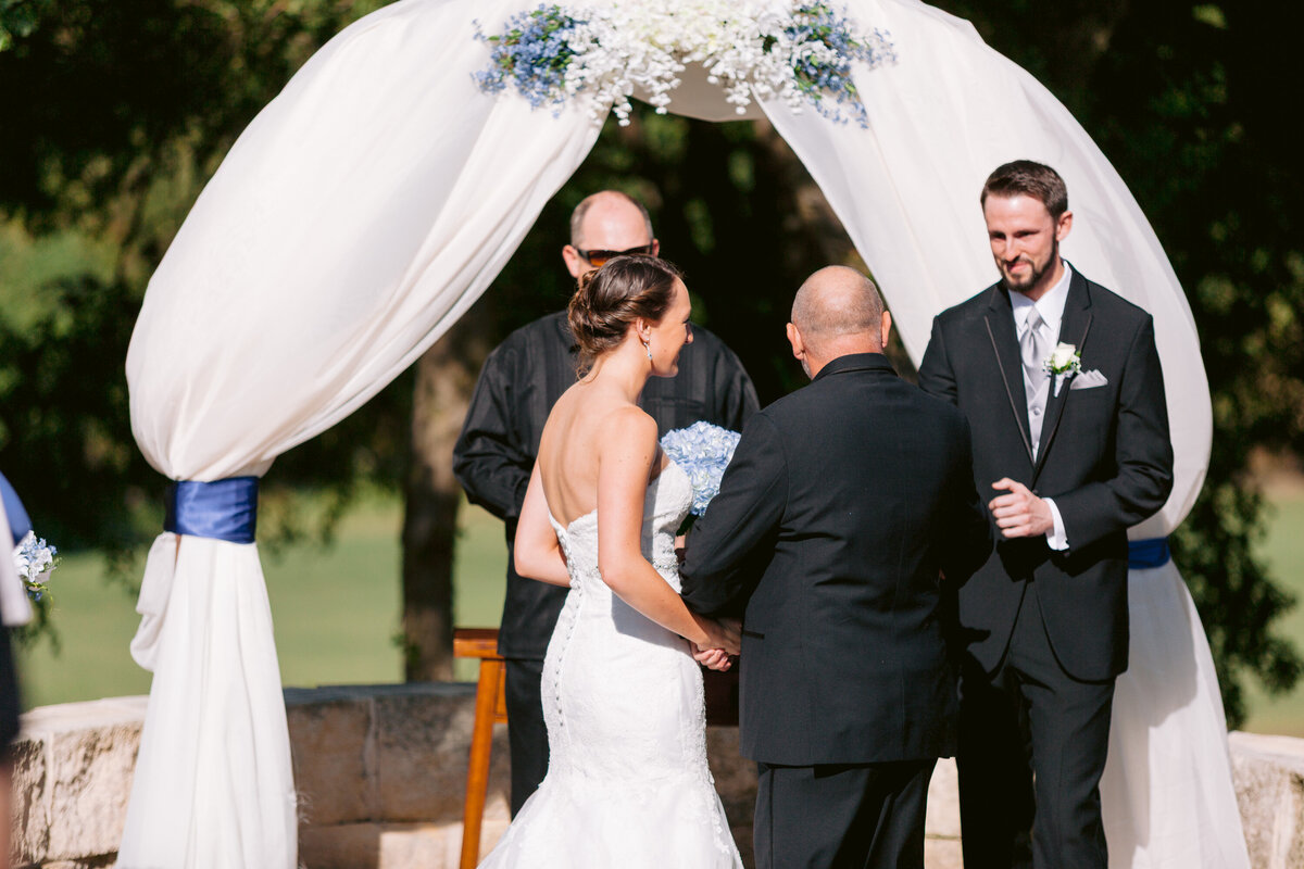 san_antonio_austin_texas_wedding_photographer-country-club-KnB-1037