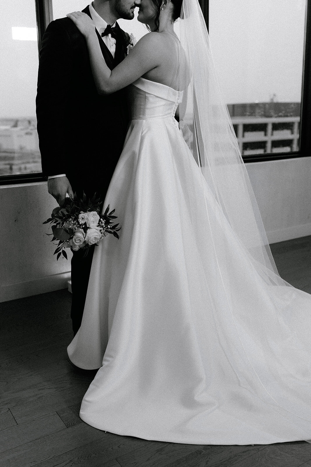 Sky on Nine Wedding Bride & Groom Flash Photos