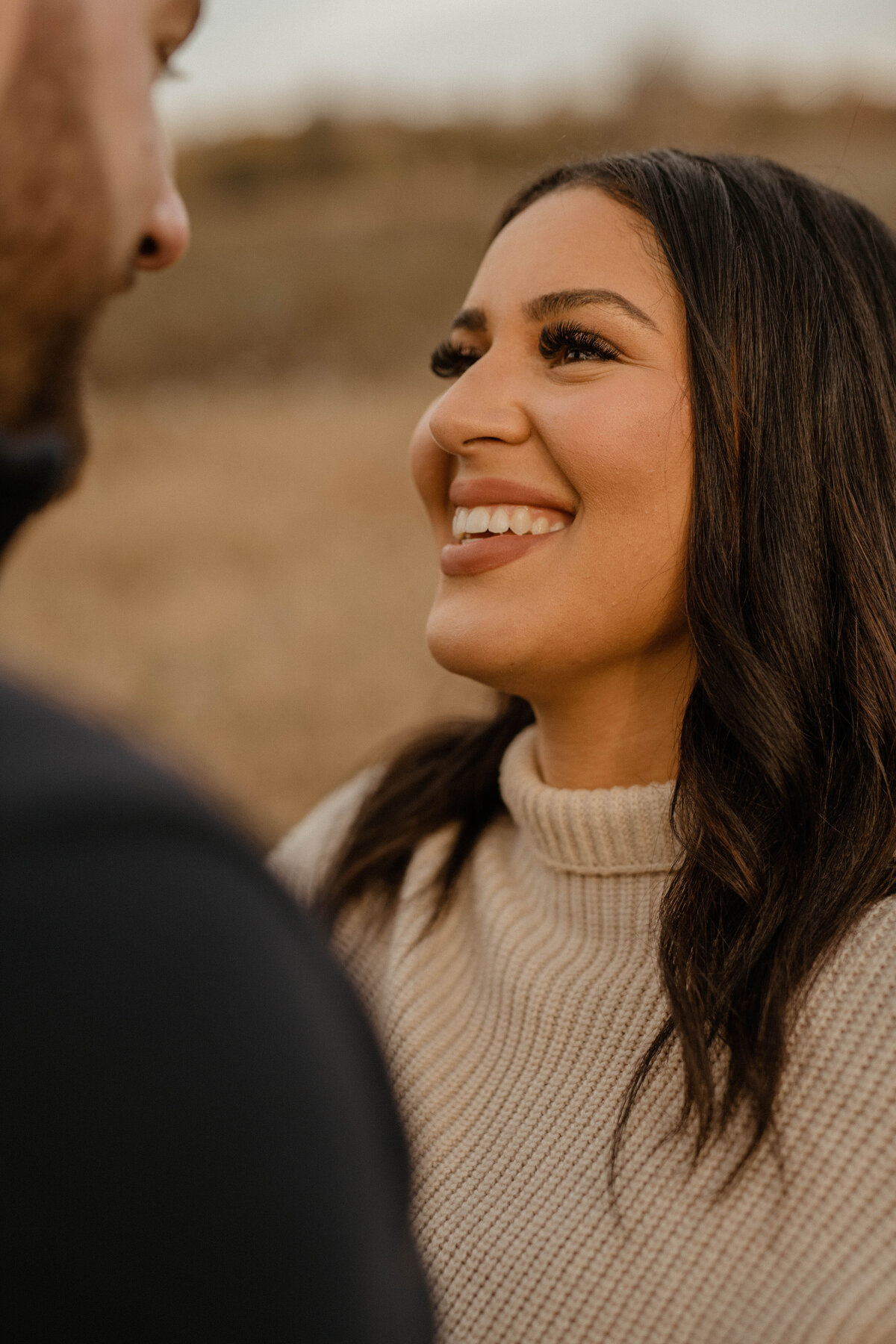 engagement-couple-session-intimate-outdoots-adventurous-scotsdale-farm24