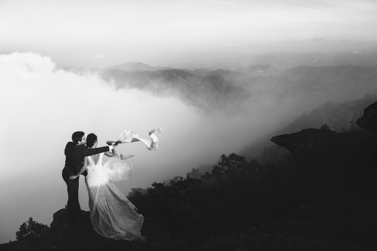 11-morningwild-mountain-elopement-photographer