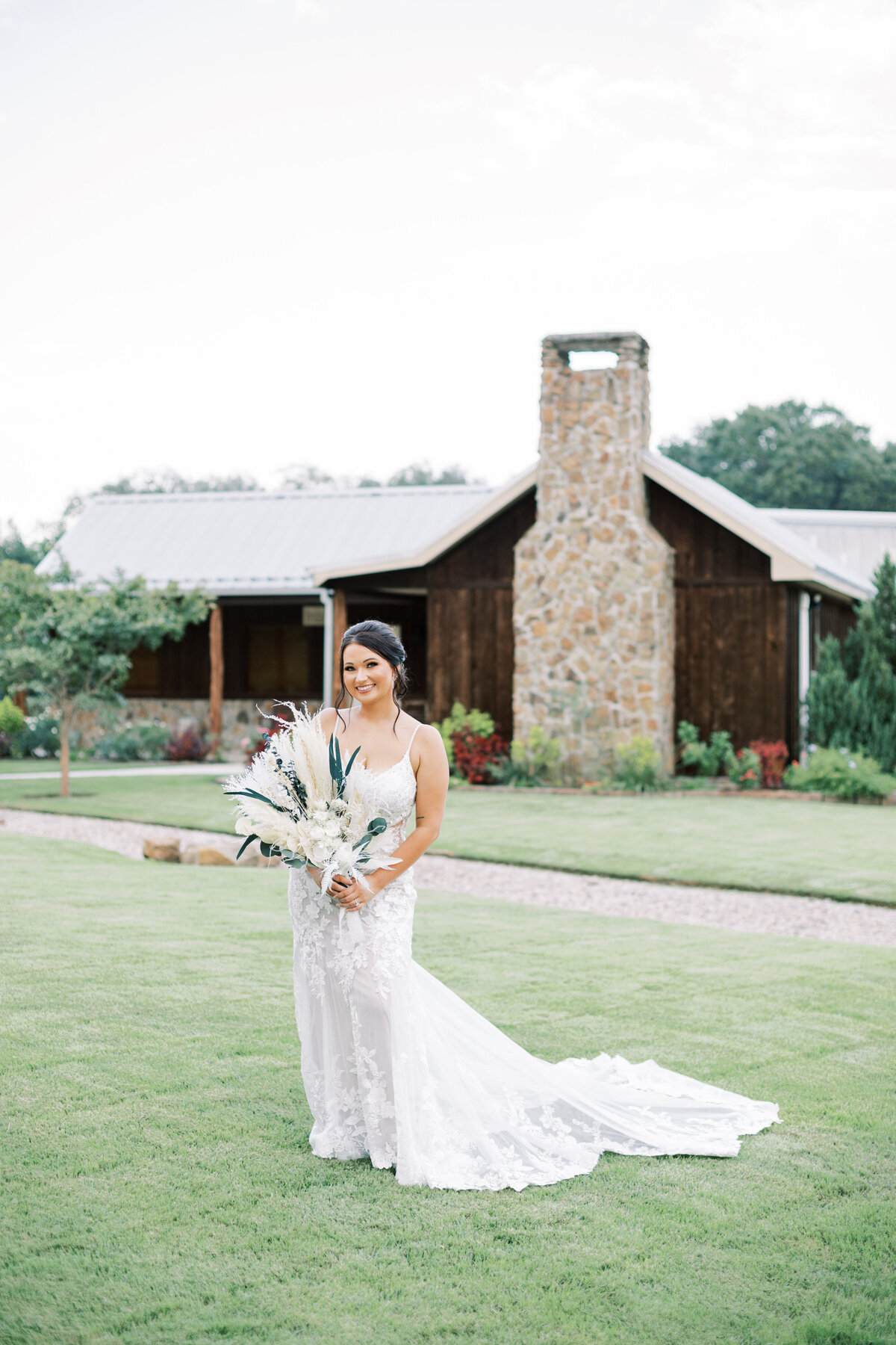 Portfolio | Bridal Portraits Session | Wedding Photography by Ink & Willow Associates | Victoria TX