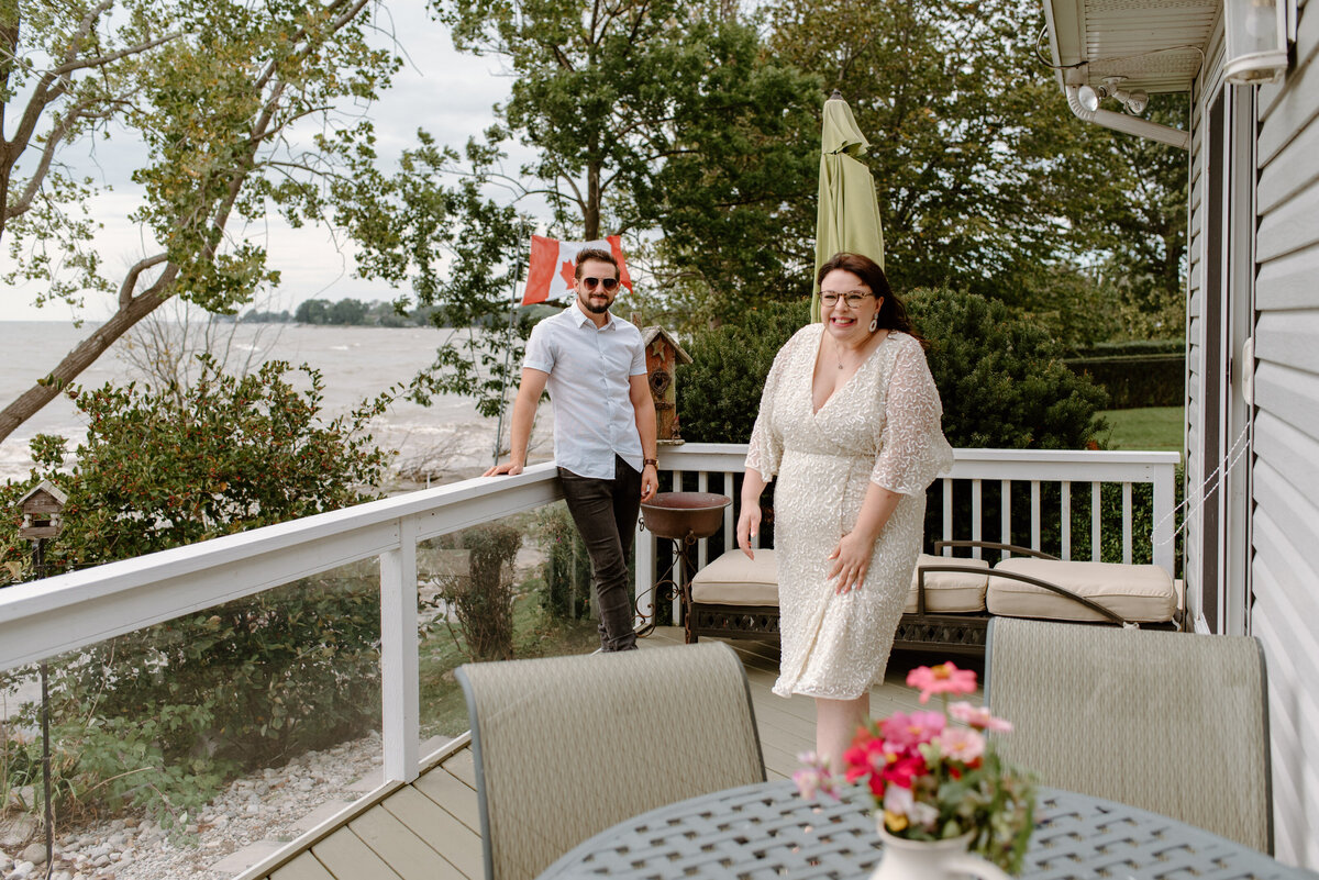 lake erie elopement bride sees groom for first time on lake erie