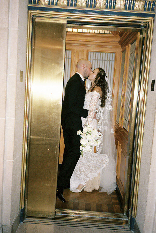Lauren+Alex_sf_city_hall_057
