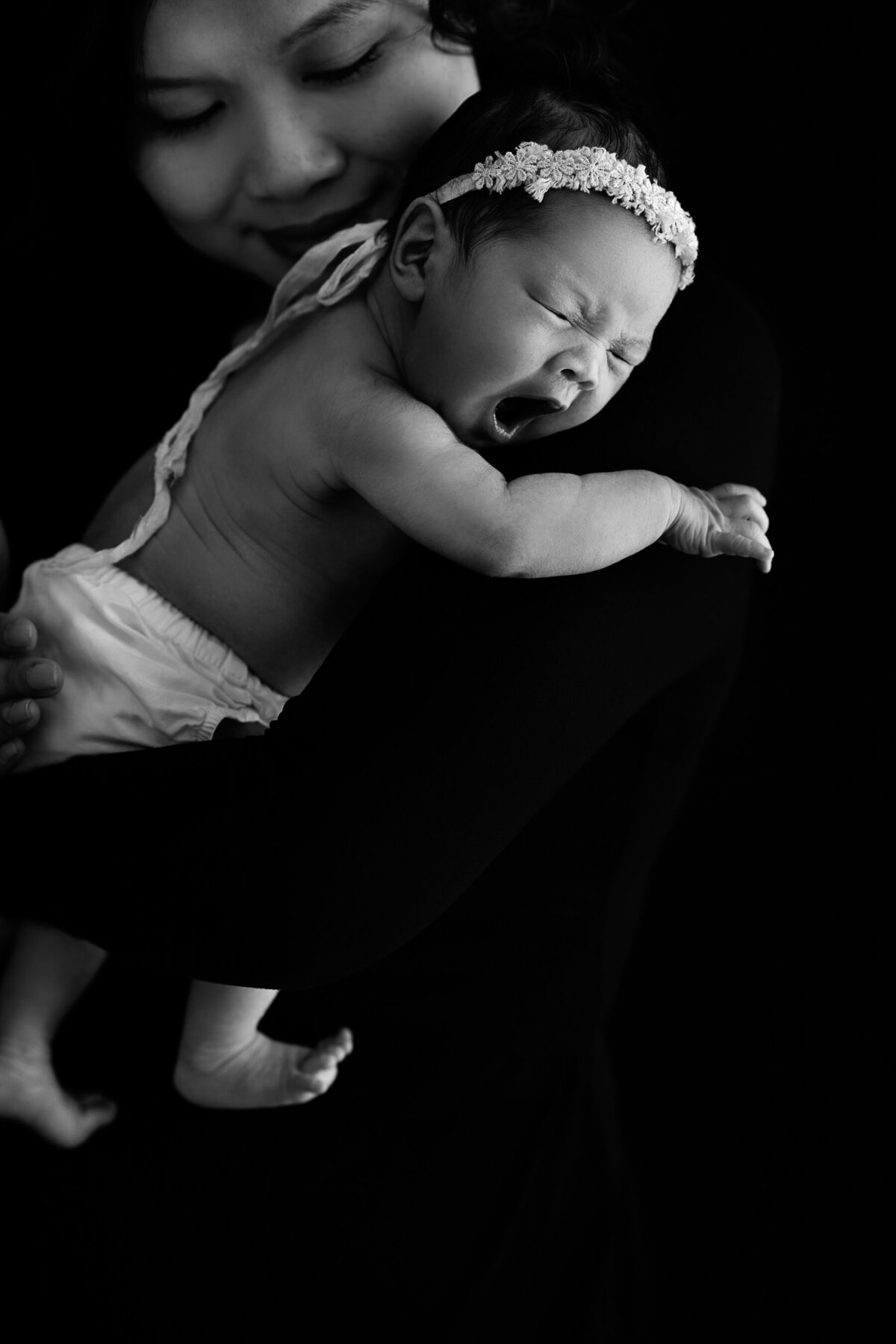 Loudoun County Newborn Photographer-09