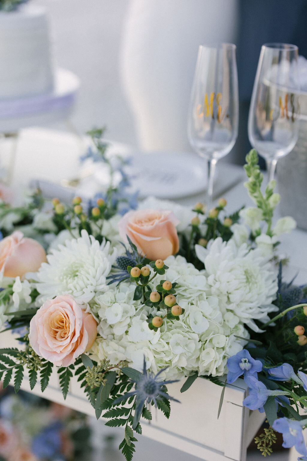 emily-plank-photo-the-current-hotel-elope-in-tampa-chantilly-chic-celebrations-7