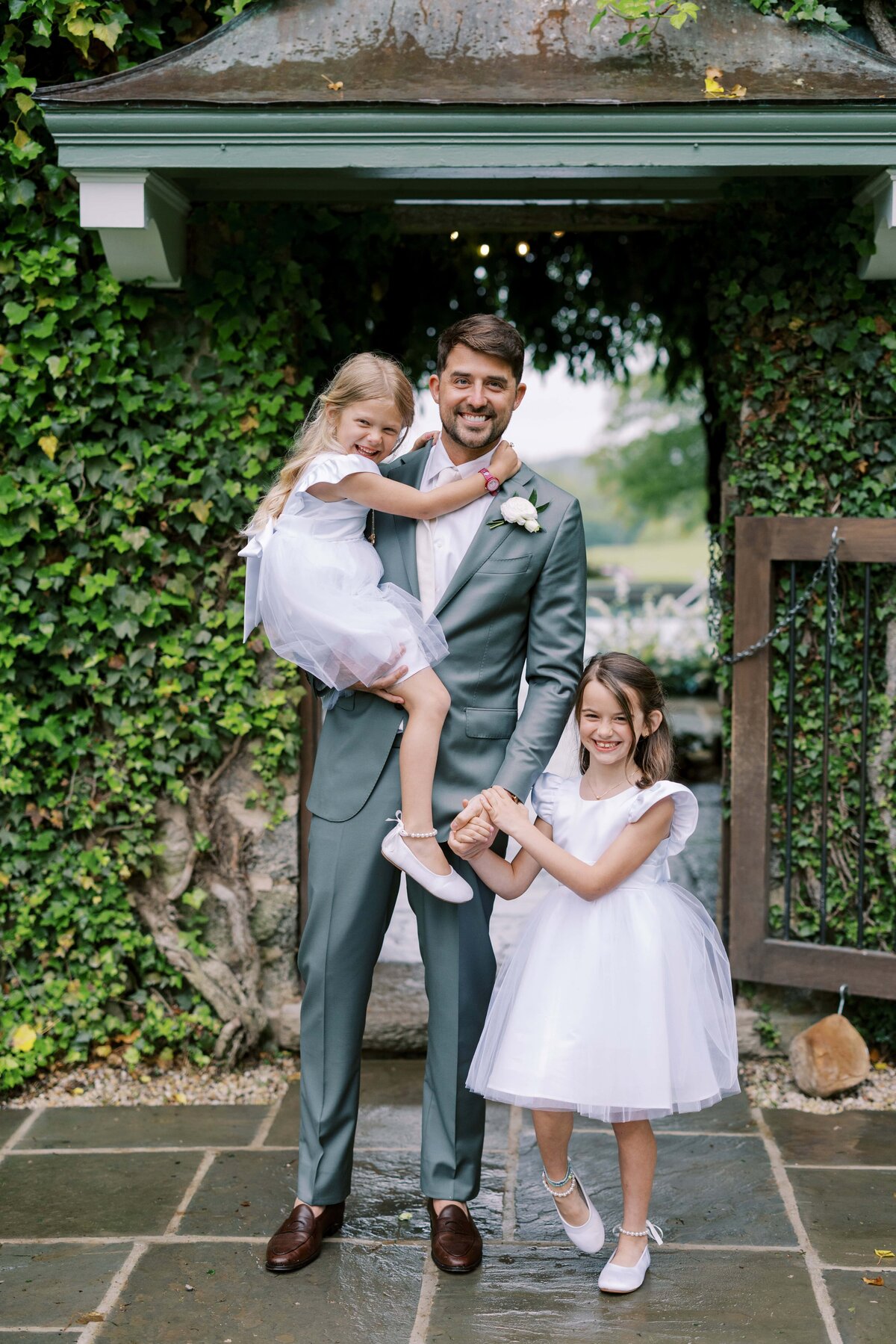 Danielle-Defayette-Photography-Goodstone-Inn-Wedding-VA-477