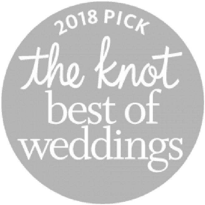 Photographer_Honey Gem Creative Featured on The Knot Best of Weddings