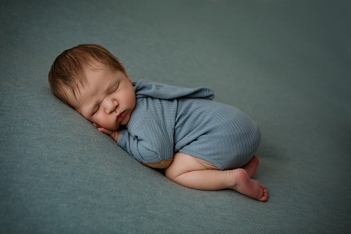 Springfield-Newborn-Photographer-97