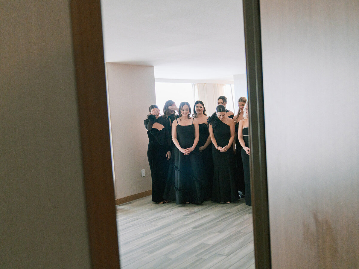 David & Diana Bride Getting Ready-178