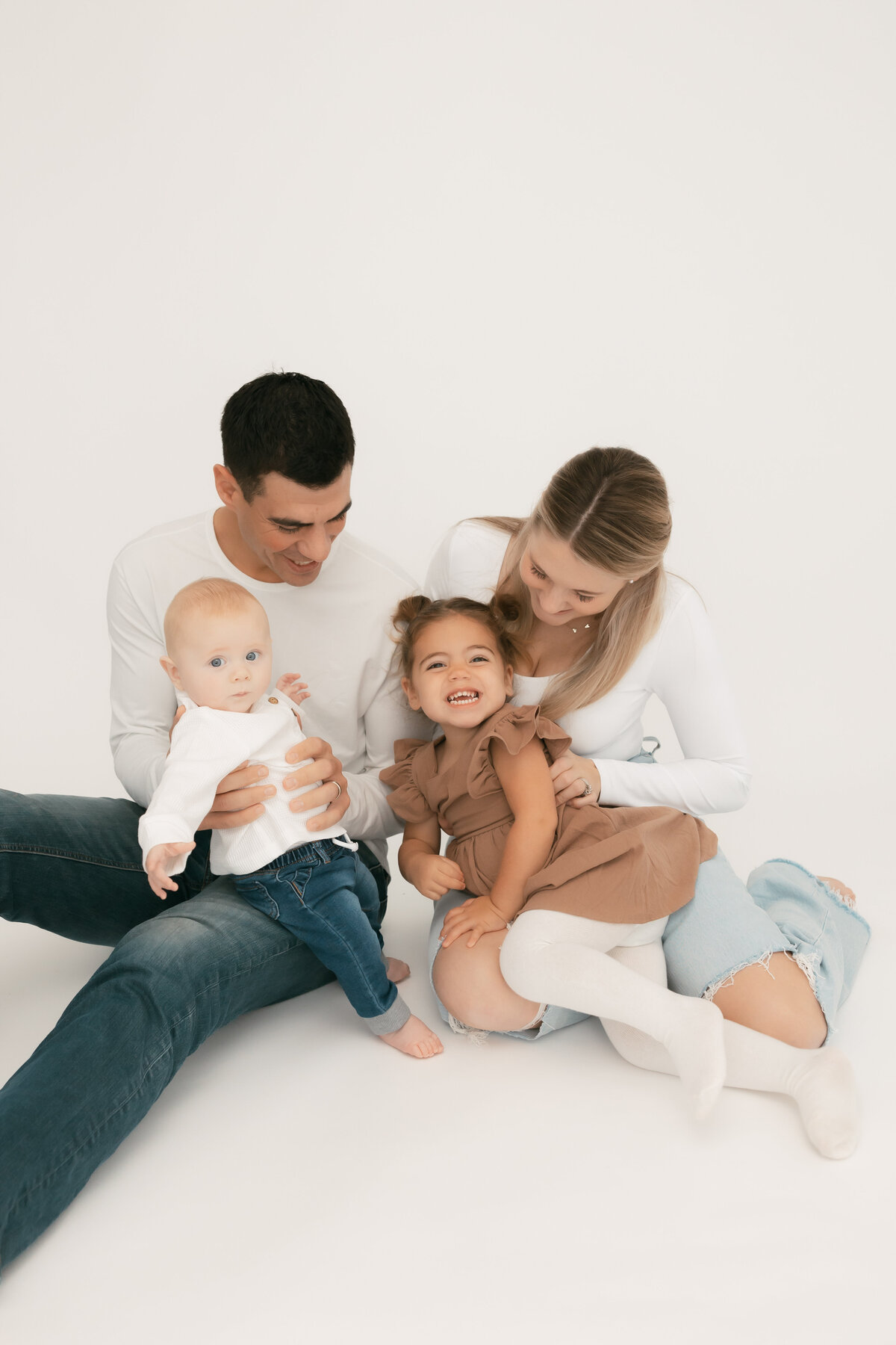 Minnesota Family Photographer Mikala Machemehl