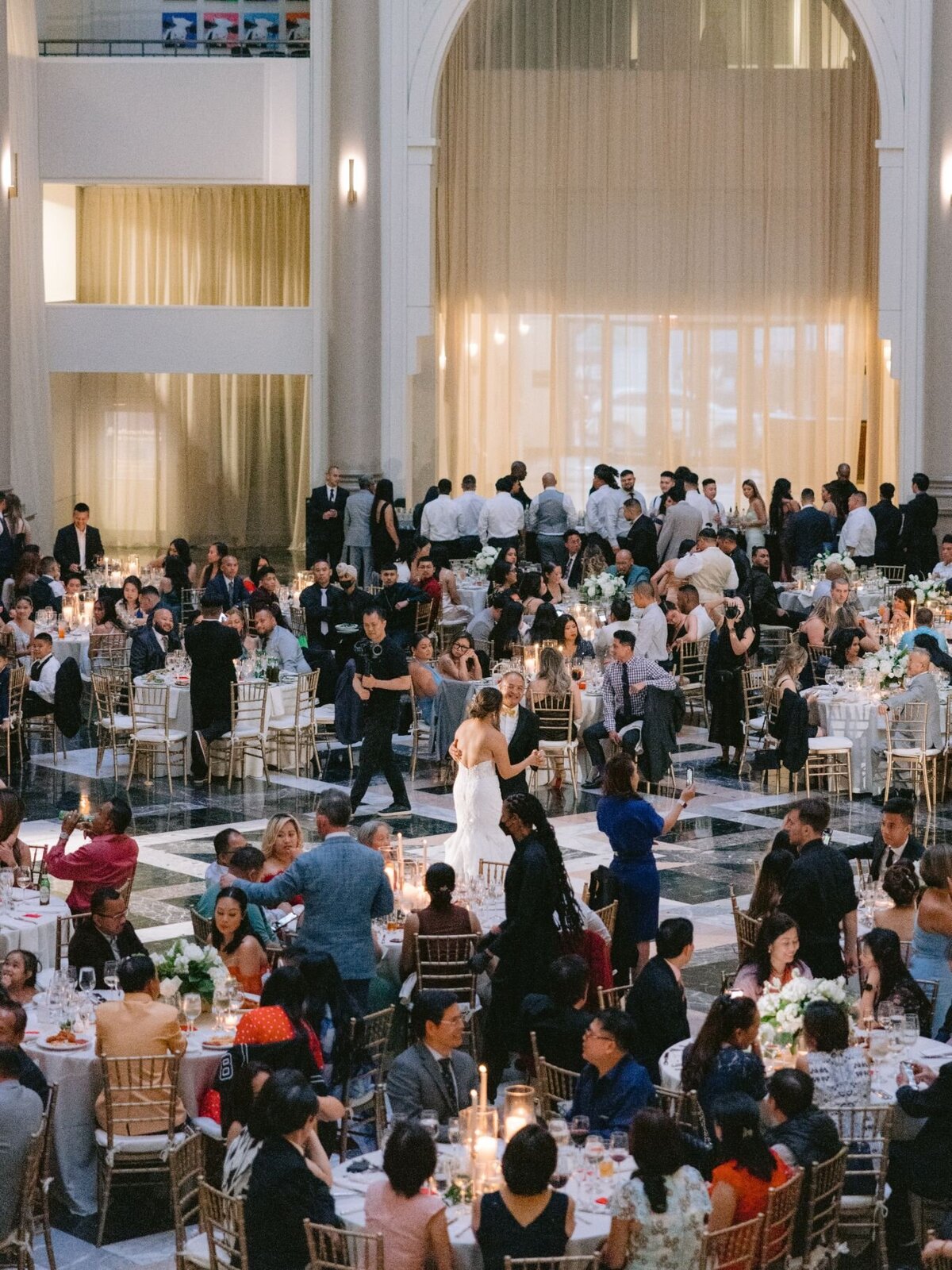 curtis-atrium-philadelphia-luxury-wedding-144