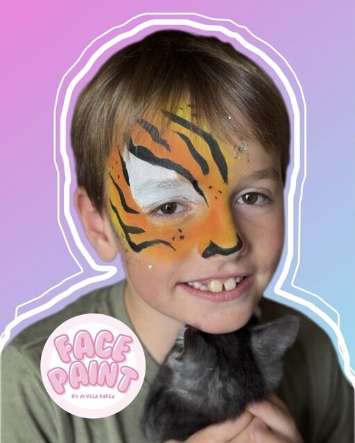 face-painting-by-alyssa-daken-boys-orange-tiger-glitter-face-paint-design
