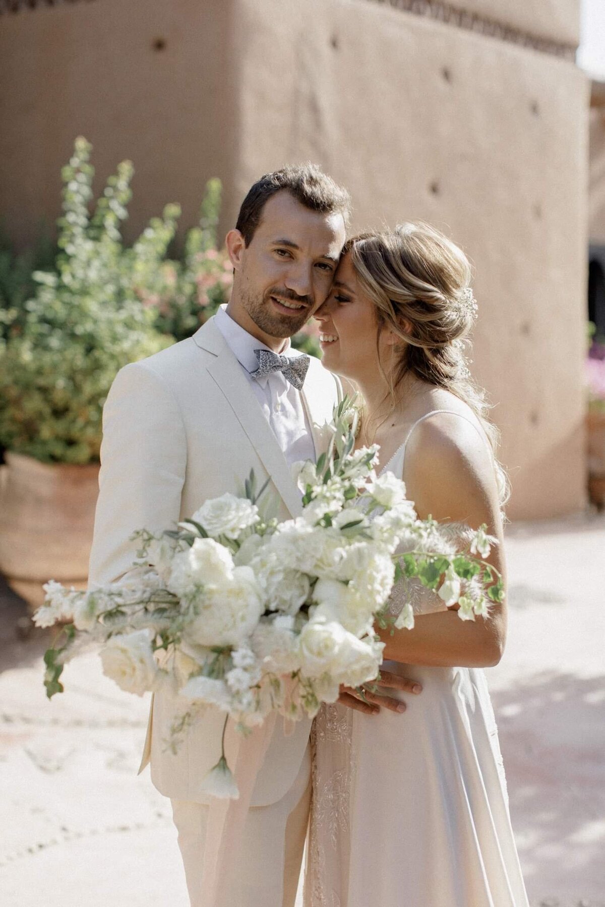 Morocco wedding in white Beldi country club Marrakech Veronique lorre destination florist62